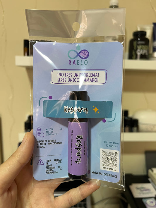 Roll on Respira de 10 ml para apoyar la respiración y aliviar la congestión. Producto natural hecho en Chile.